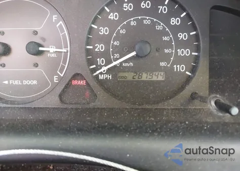 2000 Toyota Corolla Ve из США, поврежденный, VIN 1NXBR12E1YZ391818